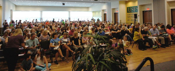 The 2015 TBT Festival of Reading crowd welcomes Judy Blume, in conversation with Lisa Unger.